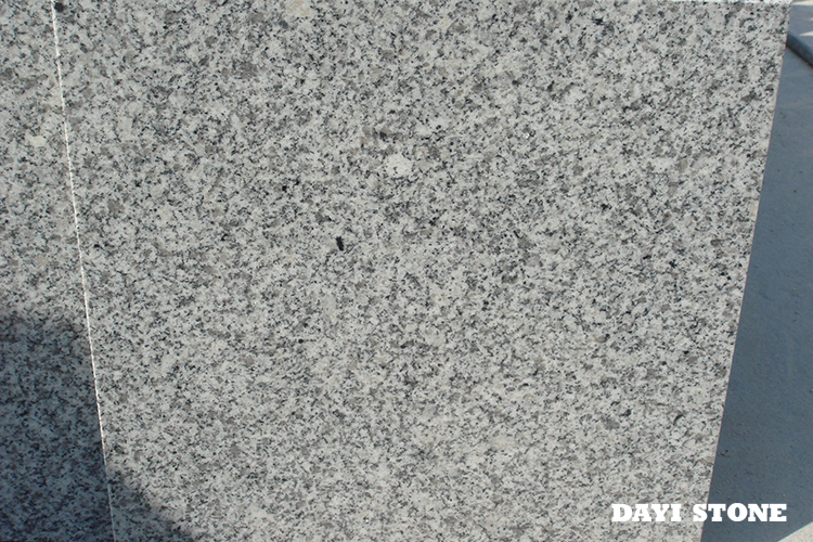 Tiles Light Grey Granite G603 Top polished others sawn 30.5x30.5x1cm - Dayi Stone